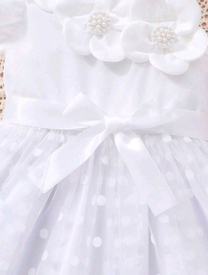 Vestido blanco niña