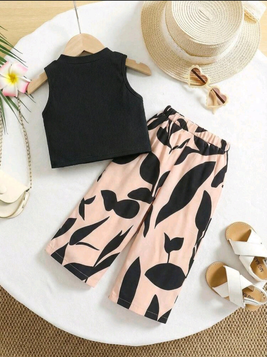 Conjunto niña con pantaloneta